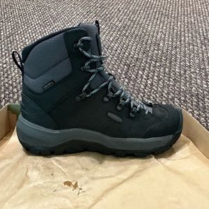 Keens Revel IV Mid Polar size 8.5 NWT